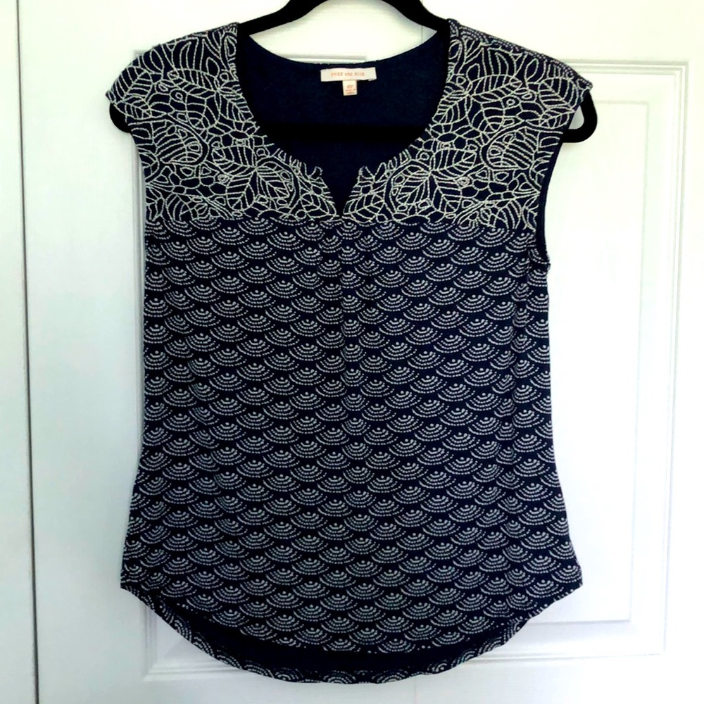 Stitch Fix Skies Are Blue Delia Embroidery Neckline Knit Top